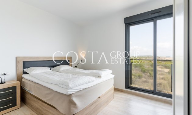 Resale - Apartments -
Torrevieja - La Mata