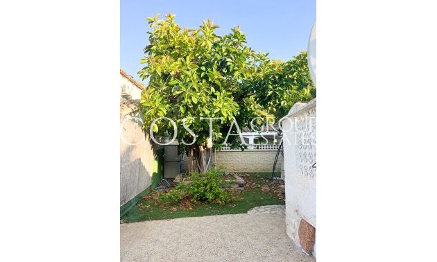 Resale - Villa -
Orihuela Costa - Punta Prima