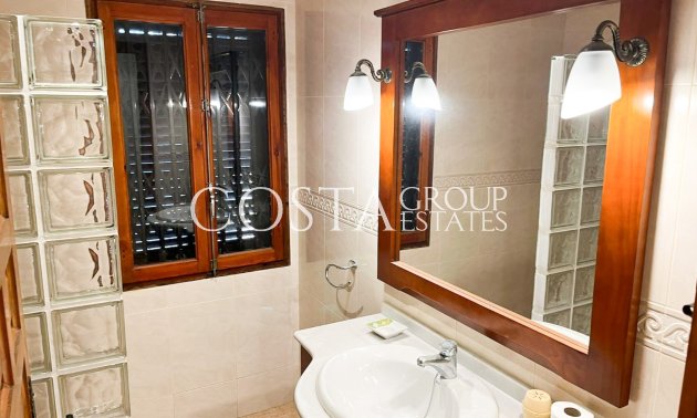 Resale - Villa -
Orihuela Costa - Punta Prima