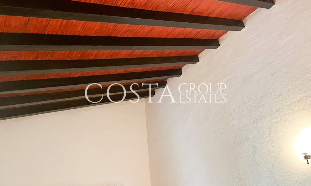Resale - Villa -
Orihuela Costa - Punta Prima