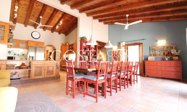 Revente - Villa -
Catral