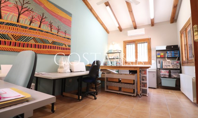 Revente - Villa -
Catral