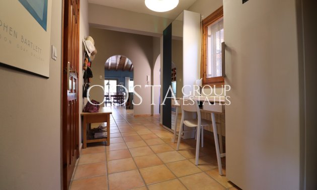 Revente - Villa -
Catral