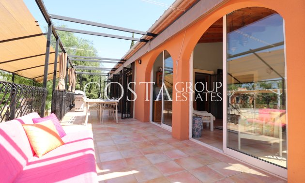 Revente - Villa -
Catral