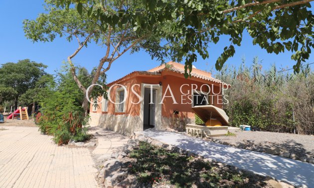Revente - Villa -
Catral
