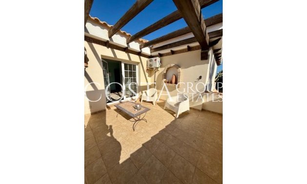 Herverkoop - Villa -
Orihuela Costa