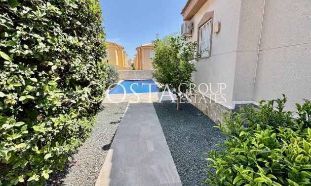 Resale - Villa -
Ciudad Quesada - Lo Pepin