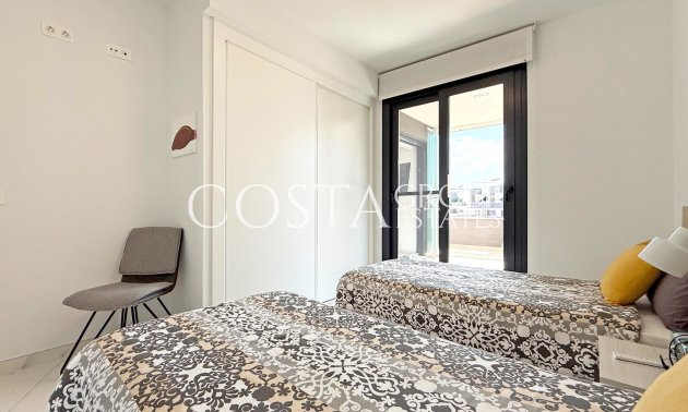 Herverkoop - Appartement -
Orihuela Costa - Los Altos