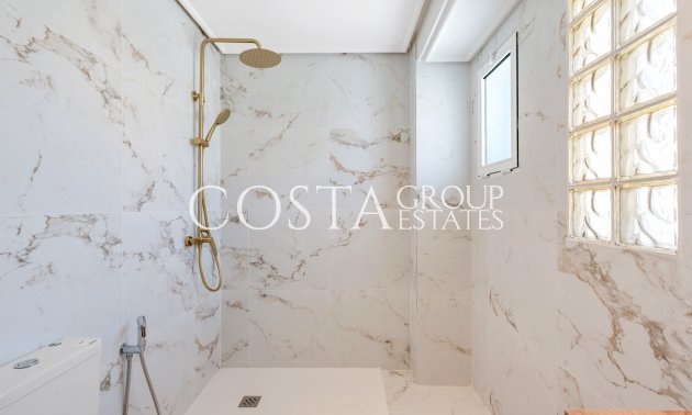 Revente - Villa -
Torrevieja