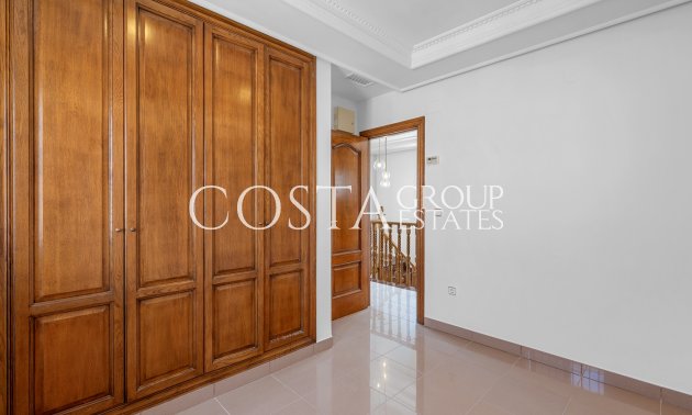 Revente - Villa -
Torrevieja