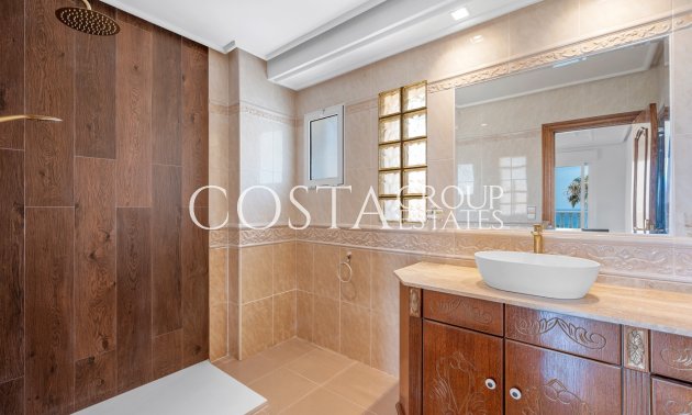 Revente - Villa -
Torrevieja