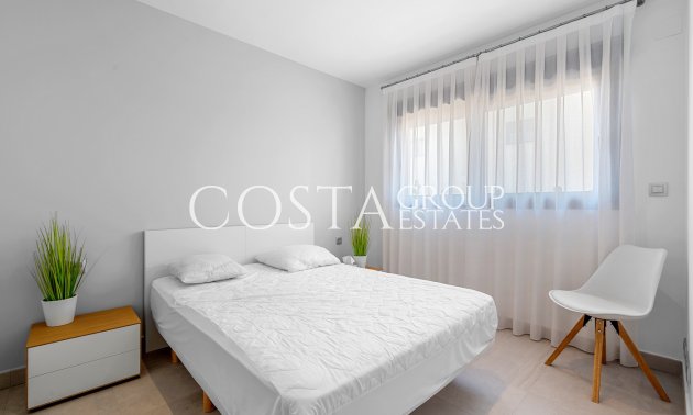 Revente - Appartement -
Orihuela Costa - Los Dolses