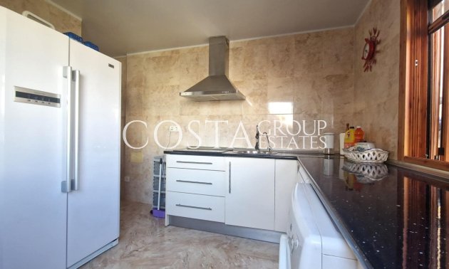 Wiederverkauf - House -
Torrevieja - Los Altos