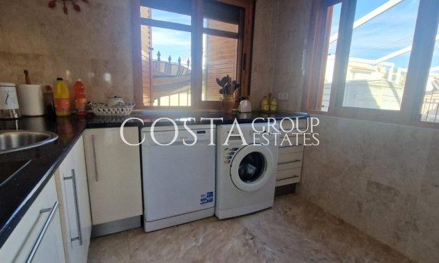 Wiederverkauf - House -
Torrevieja - Los Altos