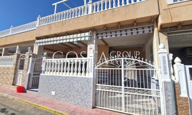 Wiederverkauf - House -
Torrevieja - Los Altos