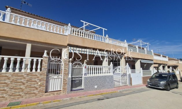 Wiederverkauf - House -
Torrevieja - Los Altos