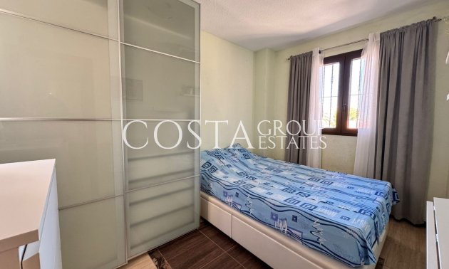Herverkoop - Huis -
Torrevieja - Punta Prima