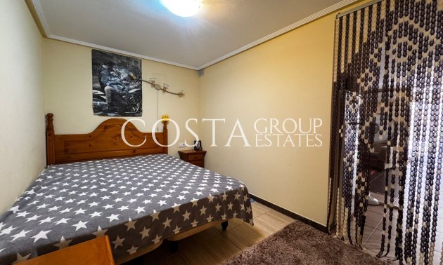 Herverkoop - Huis -
Torrevieja - Punta Prima
