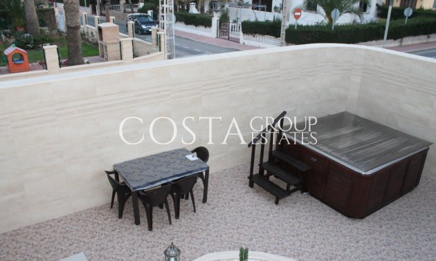Herverkoop - Huis -
Torrevieja - Punta Prima