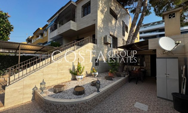 Herverkoop - Huis -
Torrevieja - Punta Prima