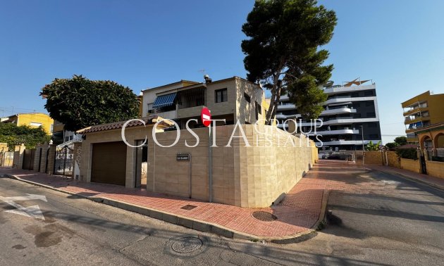 Herverkoop - Huis -
Torrevieja - Punta Prima