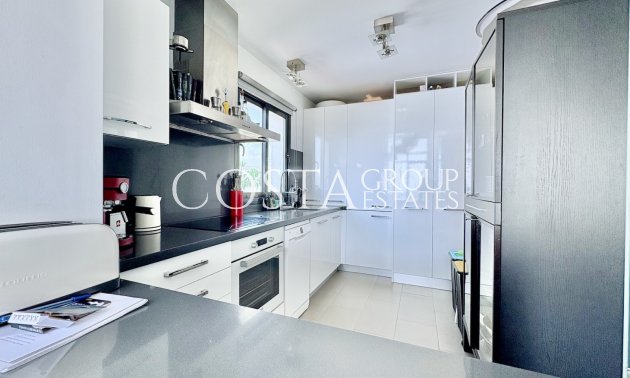 Herverkoop - Huis -
Dehesa de Campoamor - Las Ramblas