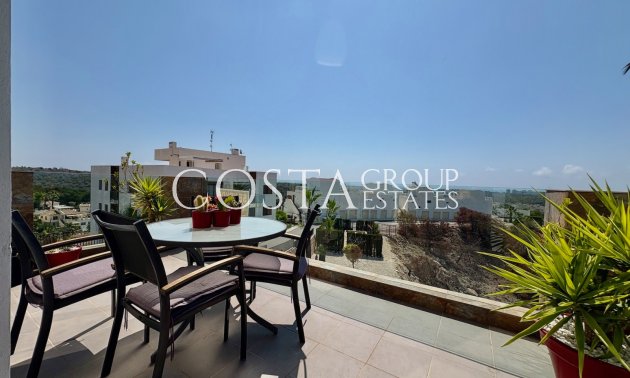Herverkoop - Huis -
Dehesa de Campoamor - Las Ramblas