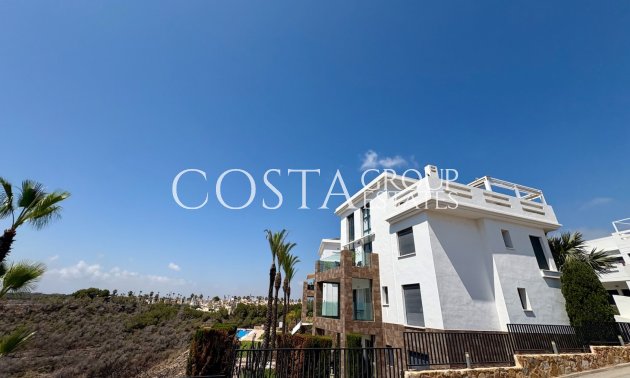 Herverkoop - Huis -
Dehesa de Campoamor - Las Ramblas