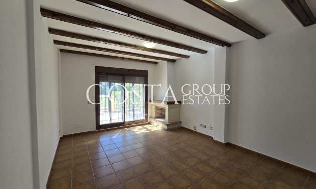 Resale - Villa -
Algorfa - La Finca Golf Resort