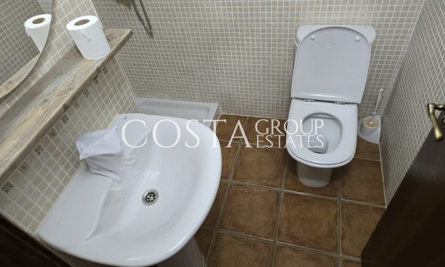 Resale - Villa -
Algorfa - La Finca Golf Resort