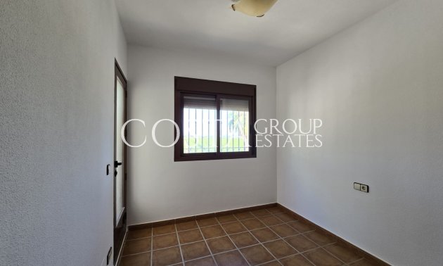 Resale - Villa -
Algorfa - La Finca Golf Resort