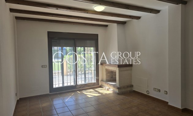 Resale - Villa -
Algorfa - La Finca Golf Resort