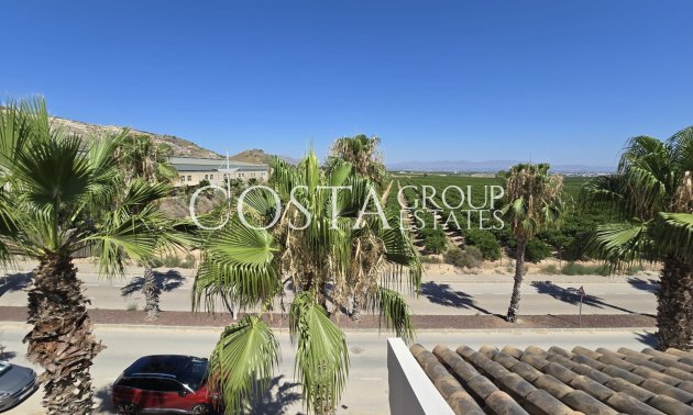 Resale - Villa -
Algorfa - La Finca Golf Resort