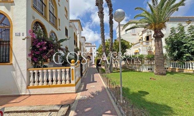 Wiederverkauf - House -
Torrevieja - La Mata