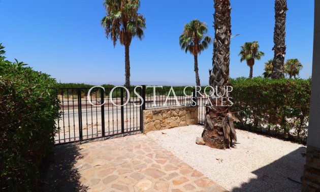 Resale - Villa -
Algorfa - La finca Golf