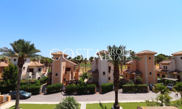 Resale - Villa -
Algorfa - La finca Golf