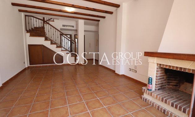 Resale - Villa -
Algorfa - La finca Golf