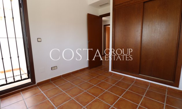Resale - Villa -
Algorfa - La finca Golf