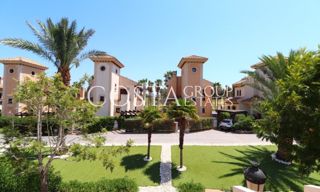 Resale - Villa -
Algorfa - La finca Golf