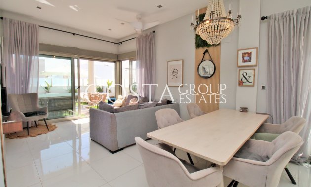 Revente - Villa -
Villamartín
