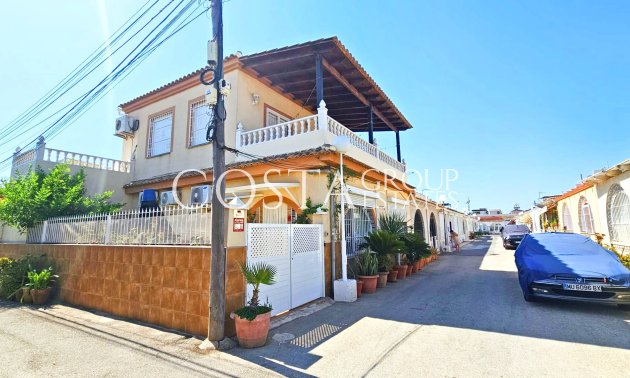 Odsprzedaż - Apartments -
Los Alcazares