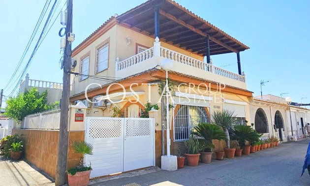 Odsprzedaż - Apartments -
Los Alcazares