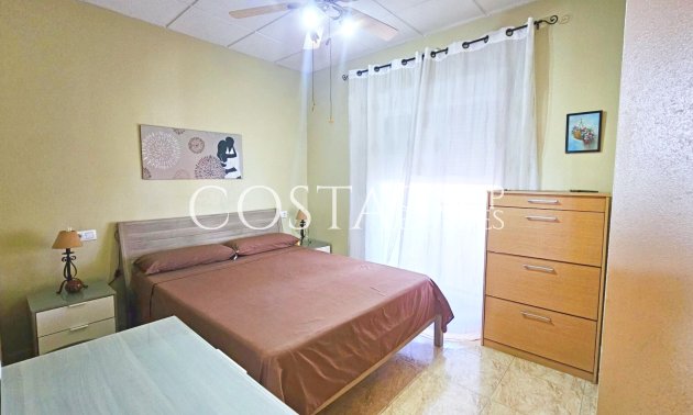 Odsprzedaż - Apartments -
Los Alcazares