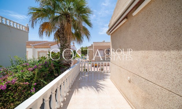 Revente - Villa -
Algorfa