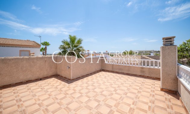 Revente - Villa -
Algorfa