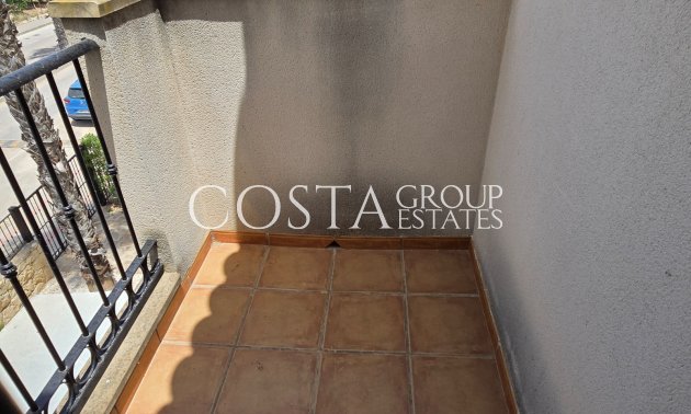 Resale - Villa -
Algorfa - La Finca Golf Resort