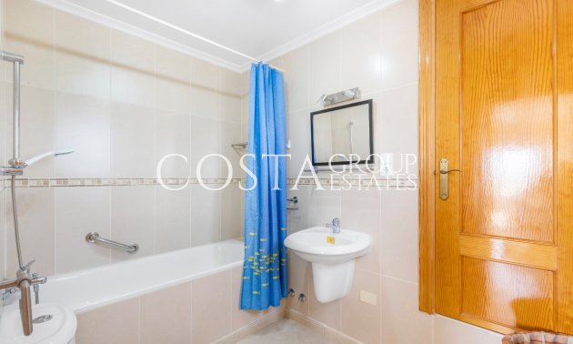 Resale - Villa -
San Fulgencio