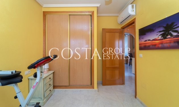 Resale - Villa -
Rojales - Benimar