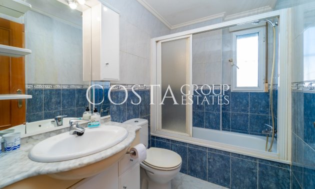 Resale - Villa -
Rojales - Benimar