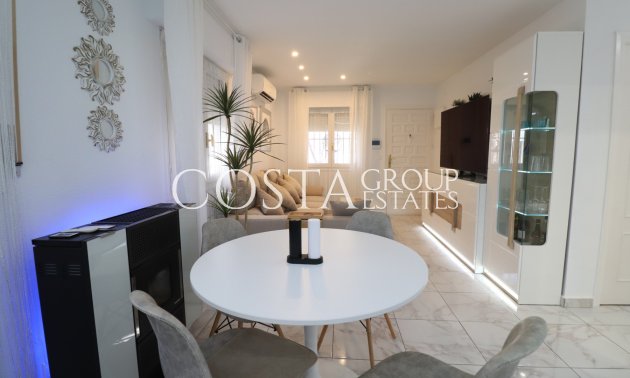 Odsprzedaż - Willa -
Orihuela Costa - La Florida